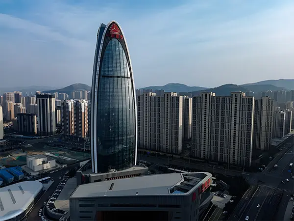 D'Qualitéitskontrollsystem garantéiert d'Original Fabréck Qualitéit vun Hongqi Auto Deeler